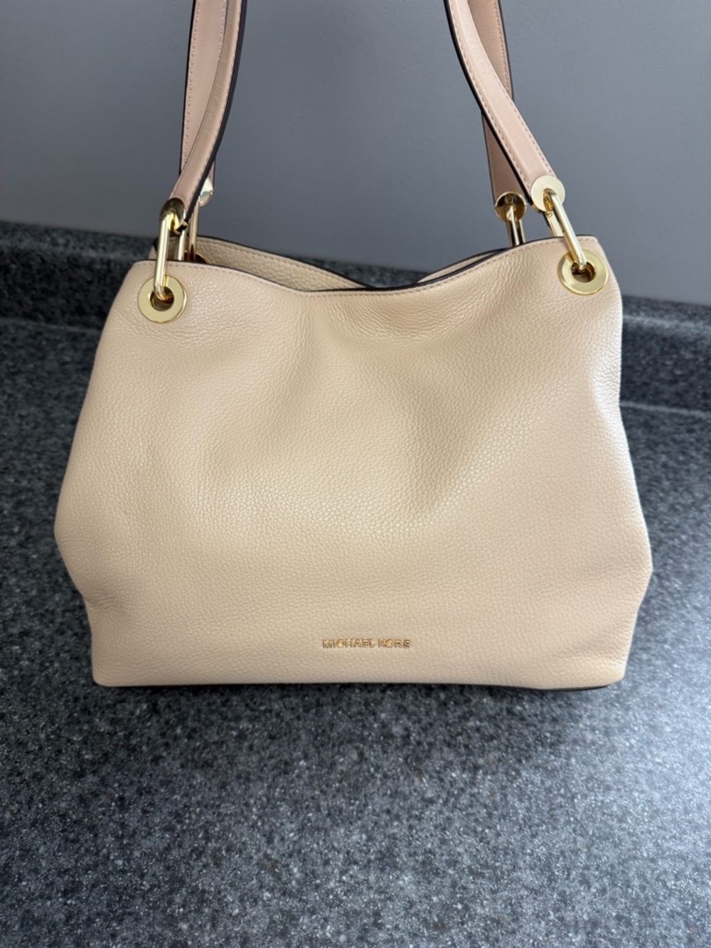 NWOT Michael Kors Raven Soft Pebbled Leather Tan Large Shoulder Tote Bag $298!